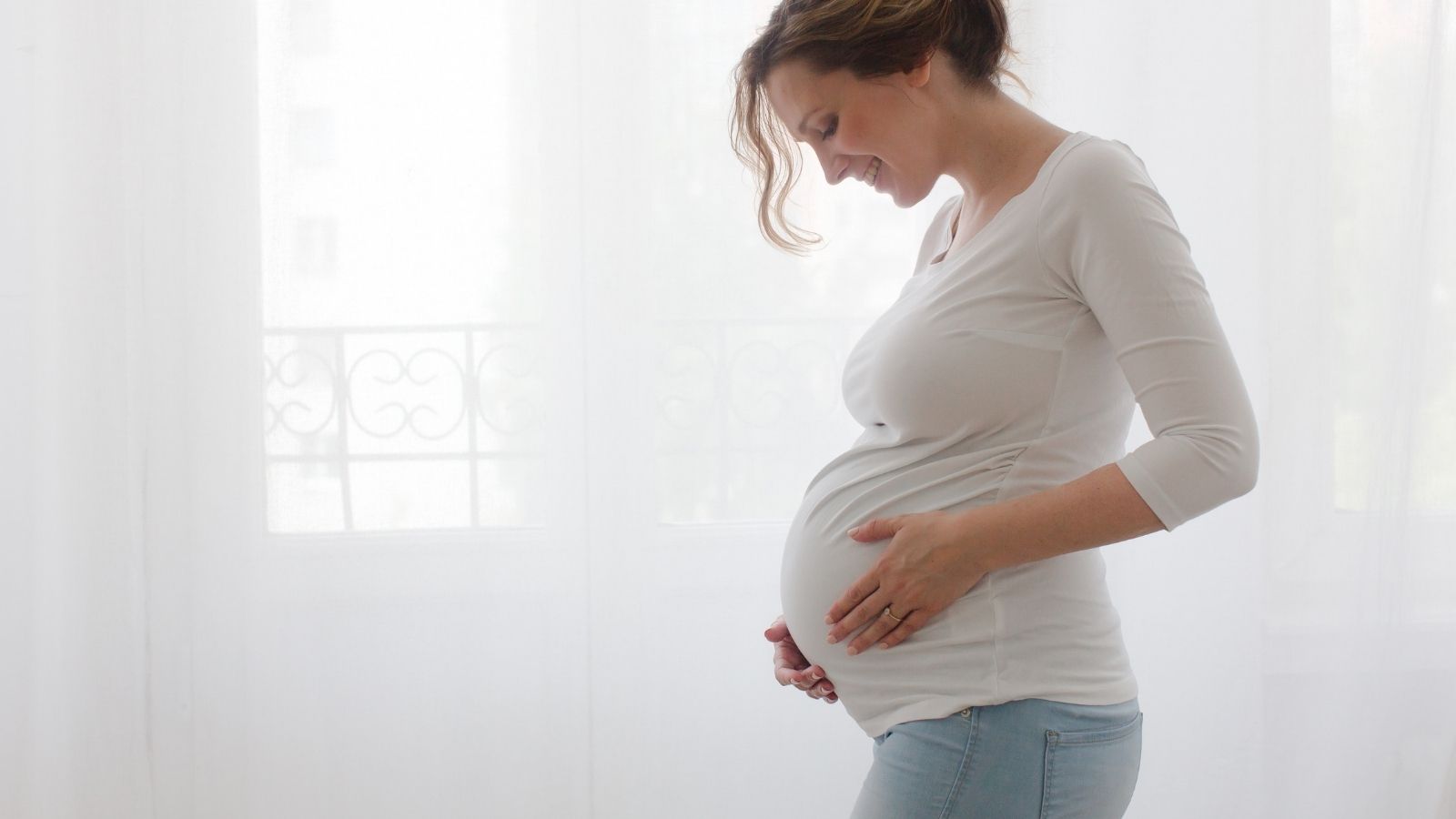 Dressing for Work (and Comfort) When Pregnant