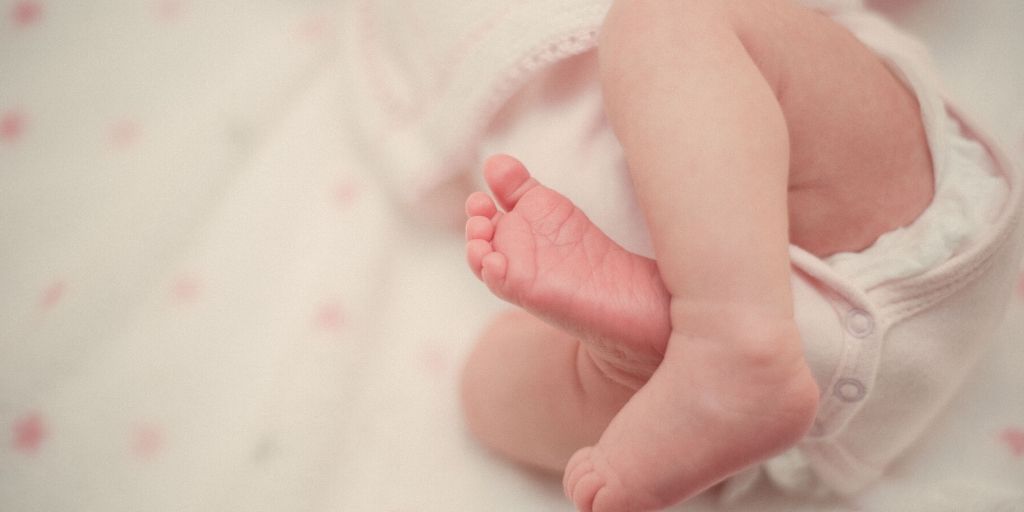 Is It Normal For A Breastfed Baby To Go Days Without Pooping