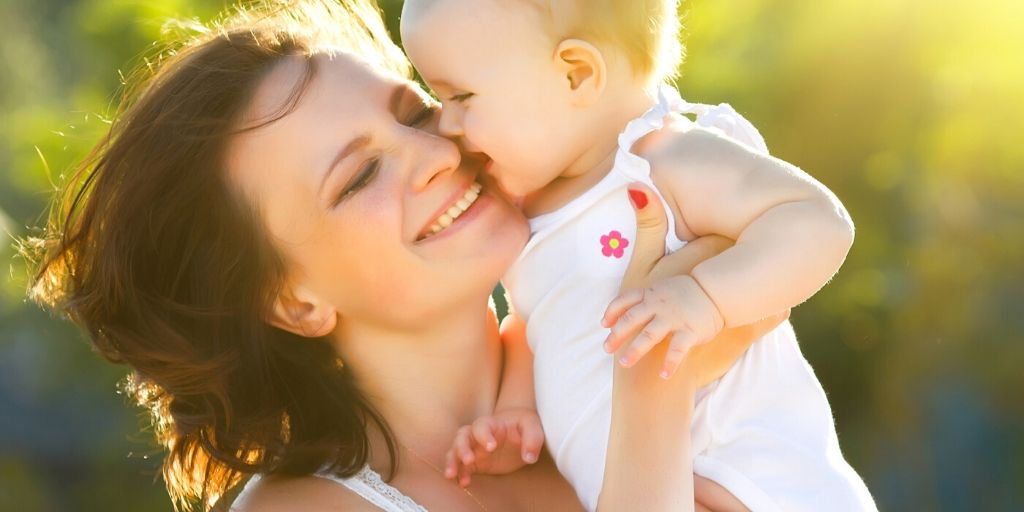 The Three C's To Looking Fab When Breastfeeding