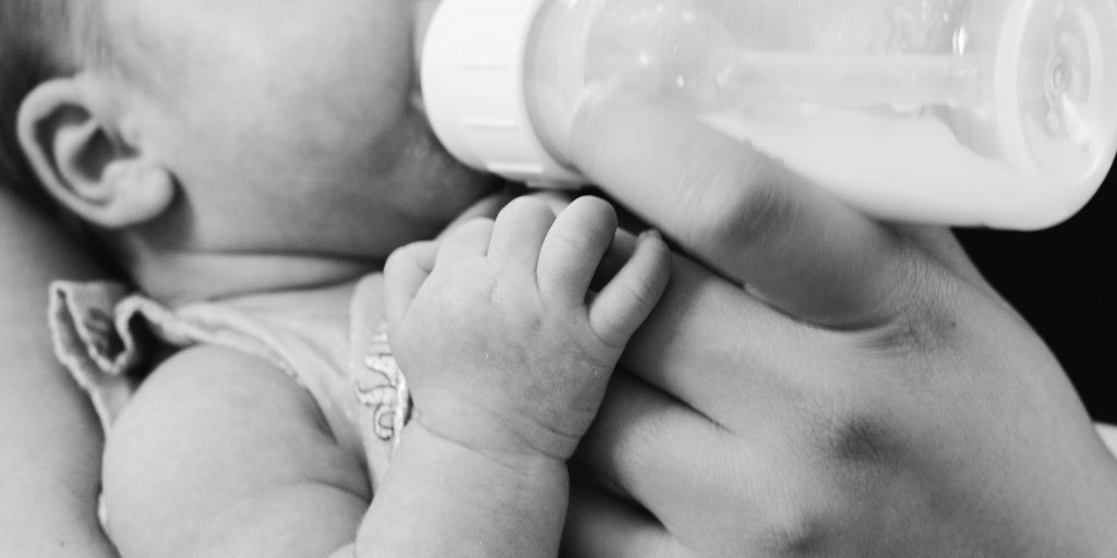 Tips for Bottle Feeding a Breastfed Baby