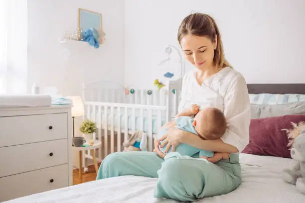 breastfeeding outfits
